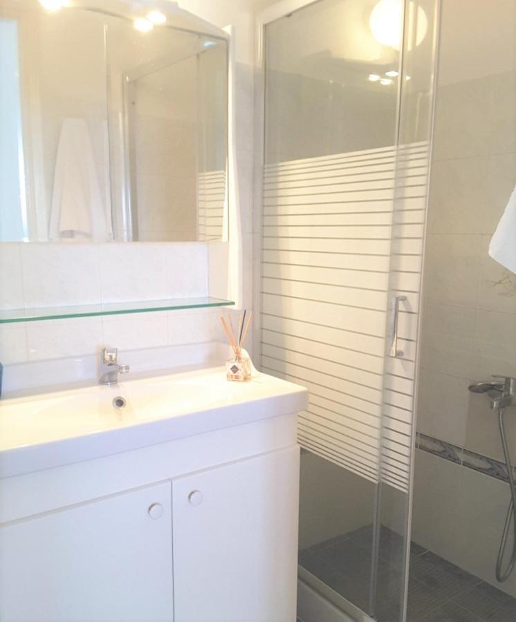White Rooms Paros Naousa  Exterior photo